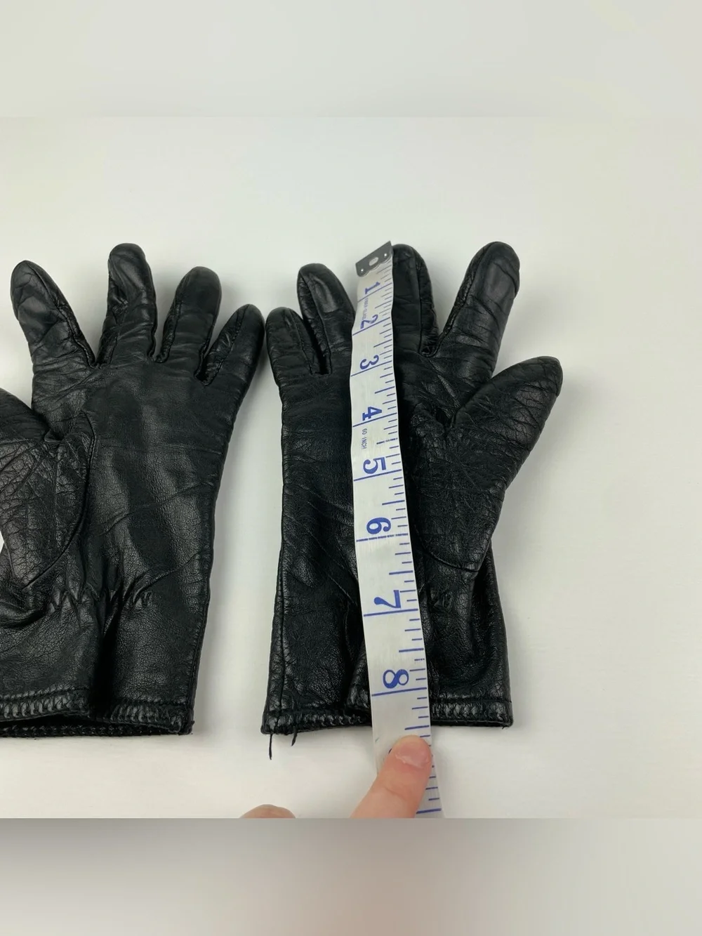 VTG Black Leather Women's Small Lined Driving Gloves Minimalist Classic Pull-On